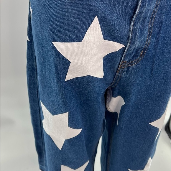 Urban Outfit BDG Dropped-Waist Straight Leg Jean - Star Print NWOT - Picture 4 of 5